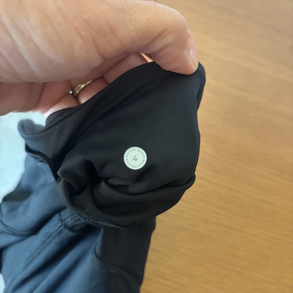 Lululemon Fast & Free Black High-Rise Crop 19" Leggings – Size 4 - Picture 5 of 5